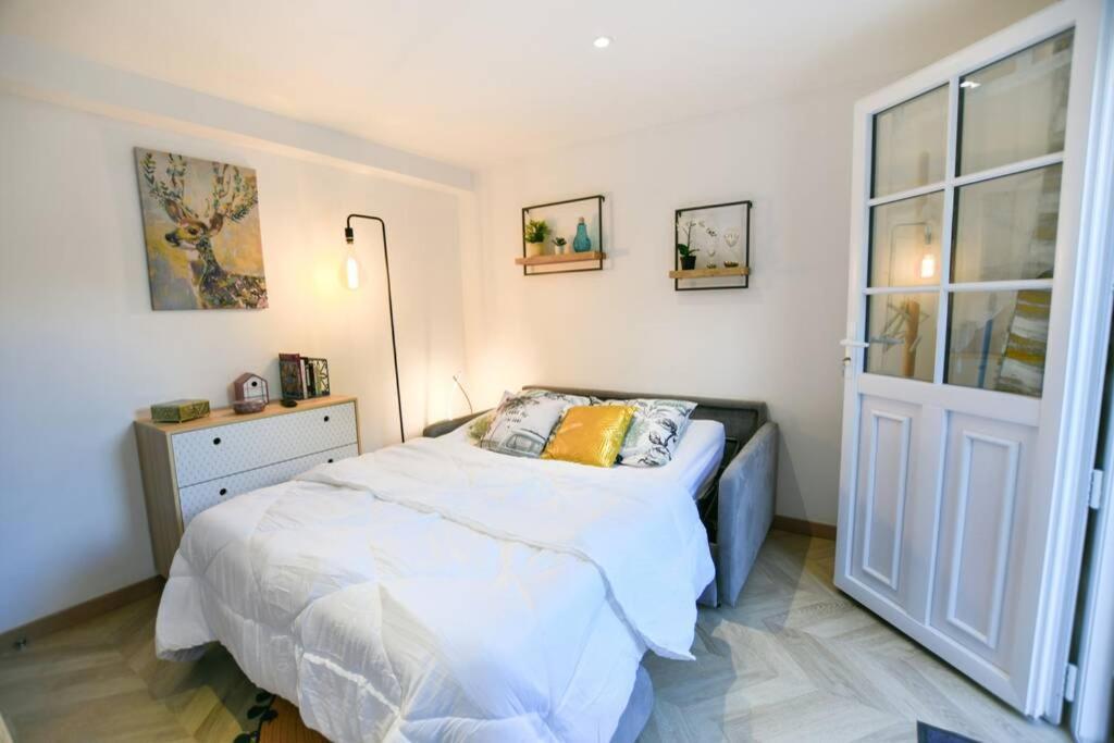 Instant Fleury, Studio Cosy Avec Jardin Secret Barbizon Eksteriør billede